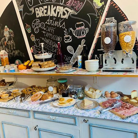 B&B Le Camere Di Livia 시에나 외부 사진