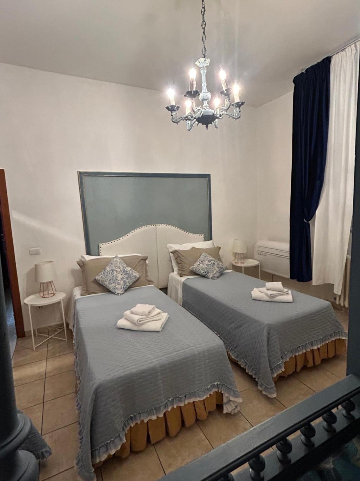 B&B Le Camere Di Livia 시에나 외부 사진