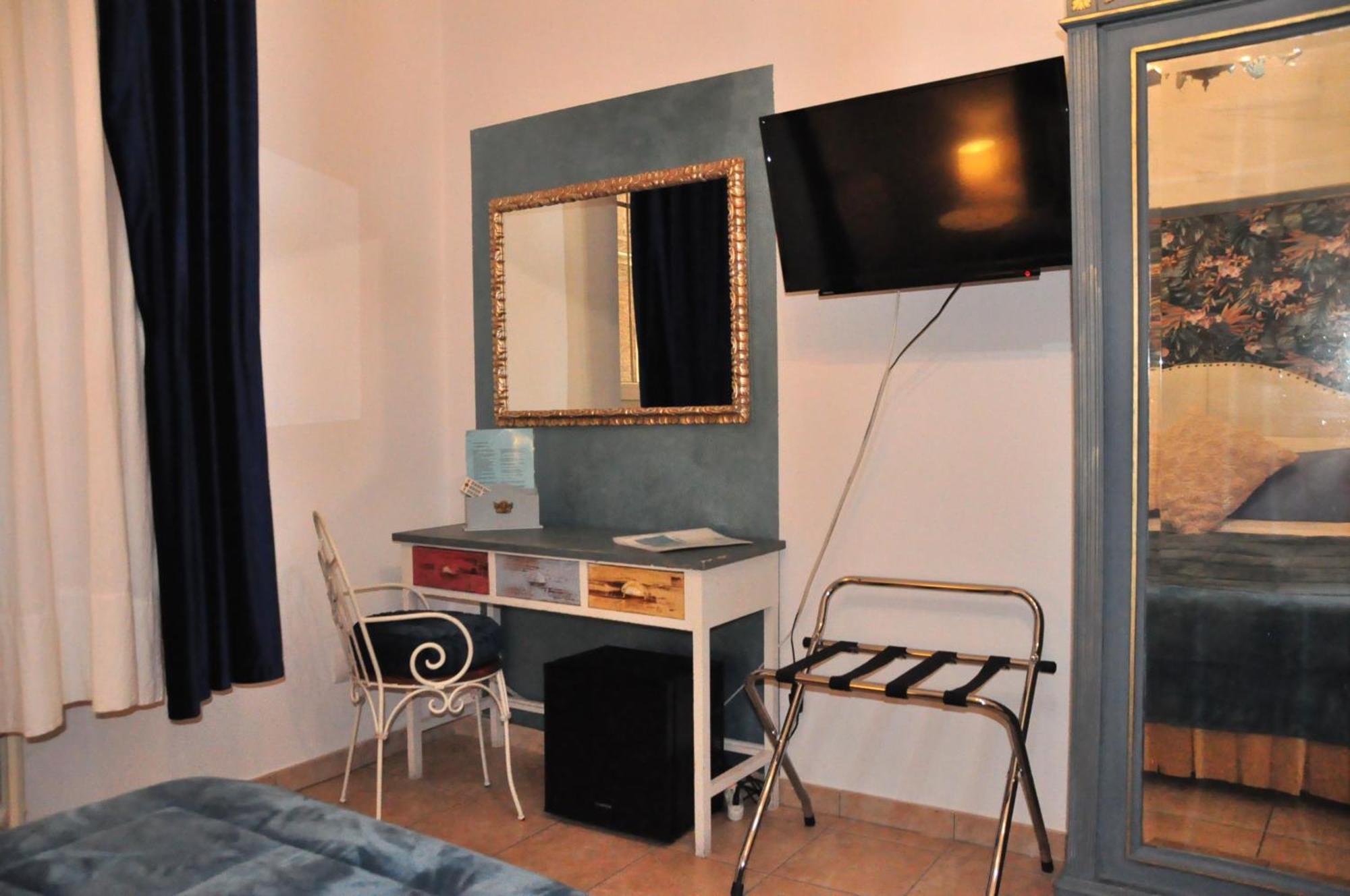 B&B Le Camere Di Livia 시에나 외부 사진